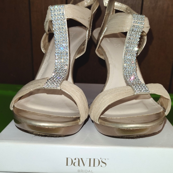 Shoes - Picture 2 of 3